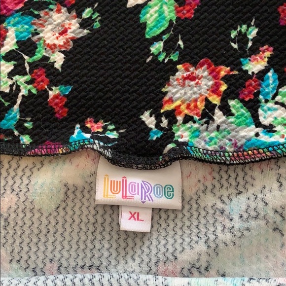 LulaRoe Cassie Skirt - Picture 2 of 2